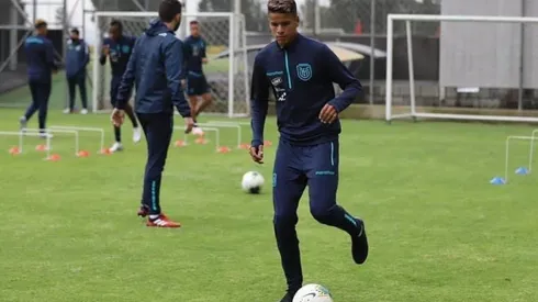 El jugador estuvo algunos meses entrenando en el Monumental.
