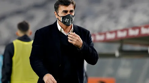 Gustavo Quinteros no fue sancionado y podrá dirigir sin problemas.