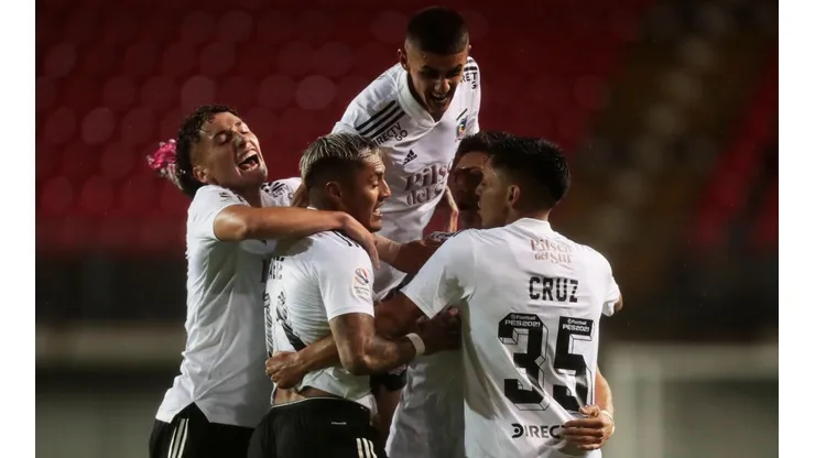 Muchos jóvenes debutaron ante Ñublense.