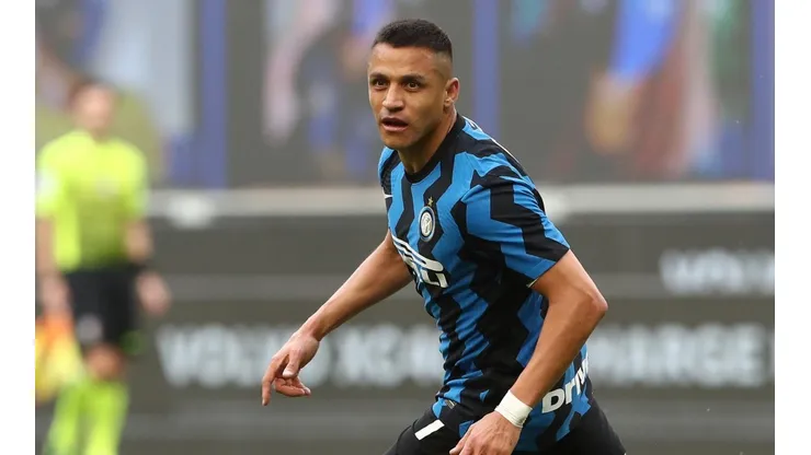 Alexis se matriculó con un doblete con la camiseta del Inter de Milán.