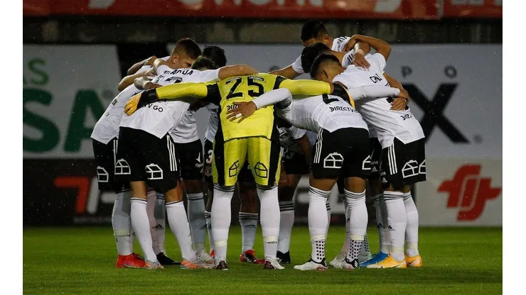 Gustavo Quinteros decidirá al finalizar la semana al 11 titular de Colo Colo | Foto: Colo Colo Oficial.