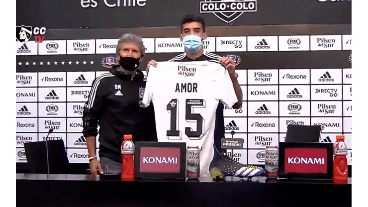 Emiliano Amor junto a Daniel Morón en su presentación.