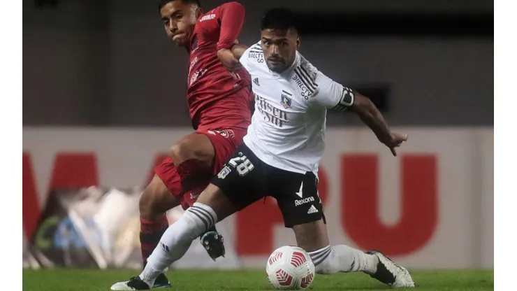 Felipe Campos fue el capitán de Colo Colo ante Ñublense.