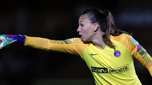 Christiane Endler busca levantar la Champions League.