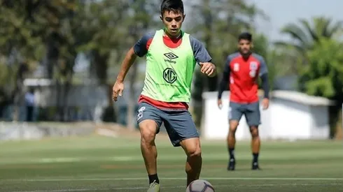 Vicente Pizarro asoma como titular en Colo Colo | Foto: Colo Colo Oficial