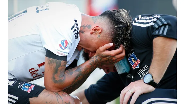 Martín Rodríguez salió del Clásico con evidentes gestos de dolor.