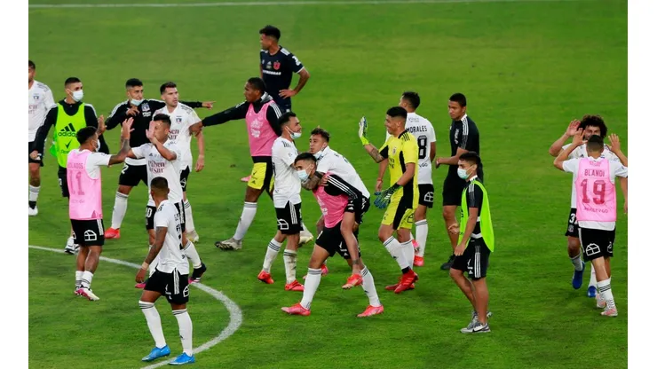 Colo Colo ganó y llegó a la cima del Campeonato Nacional 2021.