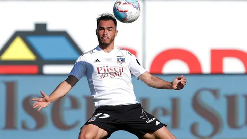 Gabriel Suazo hace oídos sordos a las críticas del hincha de Colo Colo