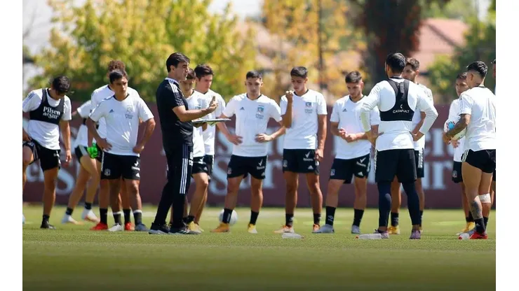 Quinteros decidió detener las práctica para dejar en claro lo que quiere de sus jugadores.
