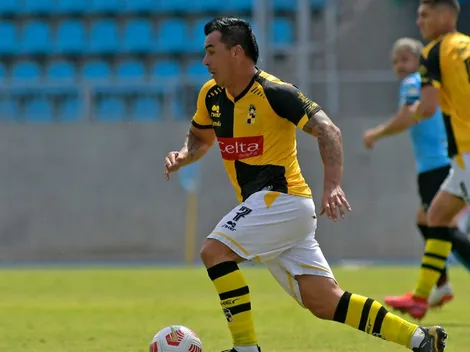 Esteban Paredes quedó fuera del partido ante Barnechea por lesión