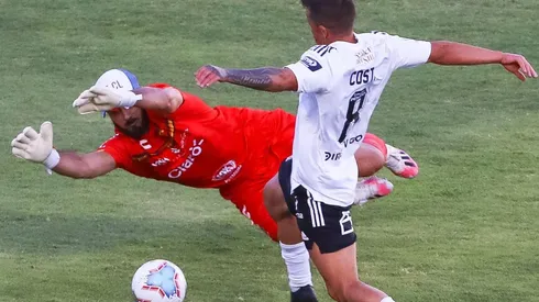 Johnny Herrera y su once de Colo Colo