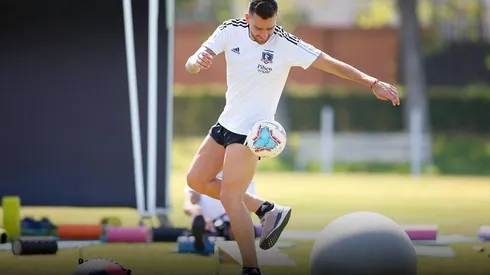 Matías Zaldivia se refirió a la defensa del Cacique. Foto: Sebastián Órdenes, Colo Colo Oficial.
