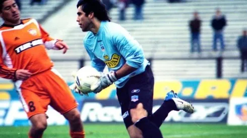 Claudio Bravo en sus primeros partidos en Colo Colo | Foto: archivo