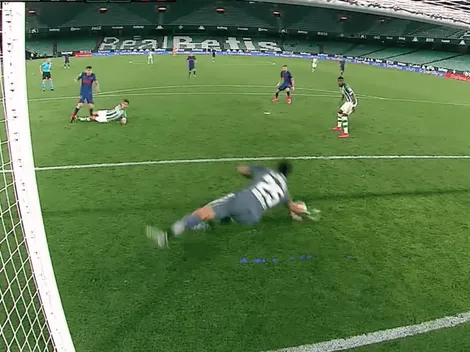 Bravo deja La Liga al rojo vivo con un atajadón en el último minuto