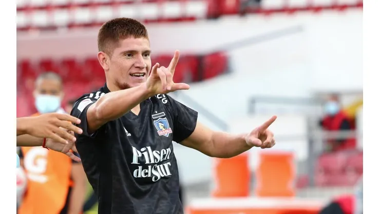 Leonardo Gil asume su rol de guía para los jóvenes de Colo Colo.