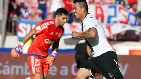 Uno de los tantos goles de Paredes a Herrera