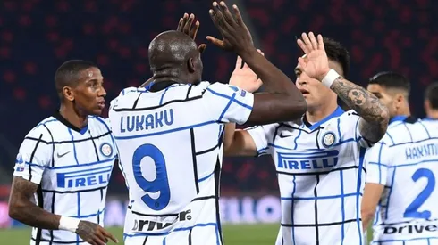 Inter ganó y acaricia el título