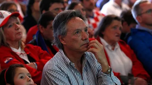 Peter Dragicevic en contra de Mosa