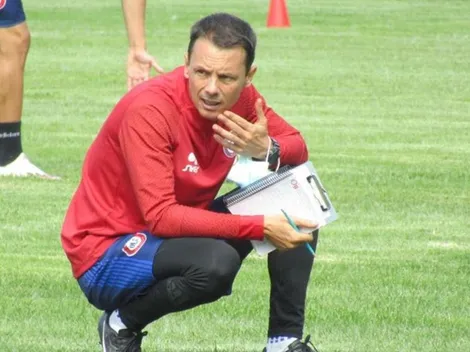Director técnico de Calera se deshace en elogios para Jorge Valdivia