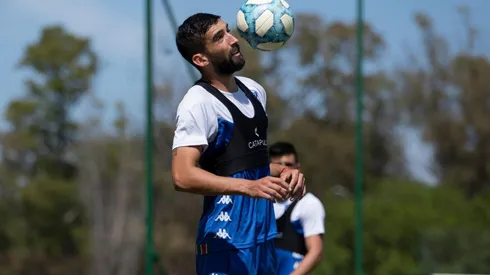 Emiliano Amor con acuerdo de palabra