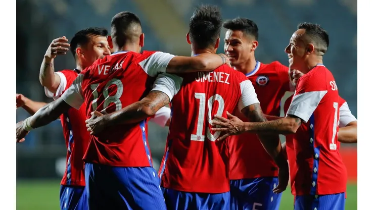 Chile vence a Bolivia en el debut de Martín Lasarte