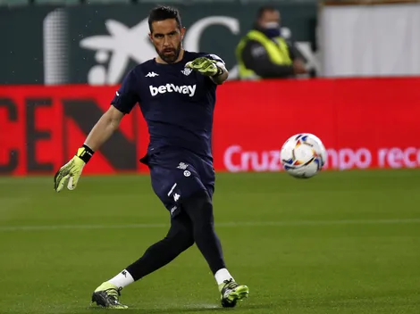 Claudio Bravo vuelve a ser titular en victoria ante Levante