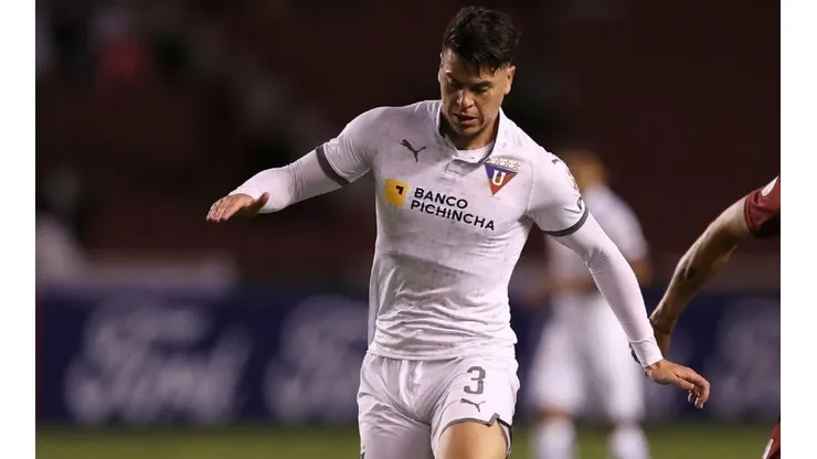 El charrúa aseguró que está al tanto del interés de Colo Colo
