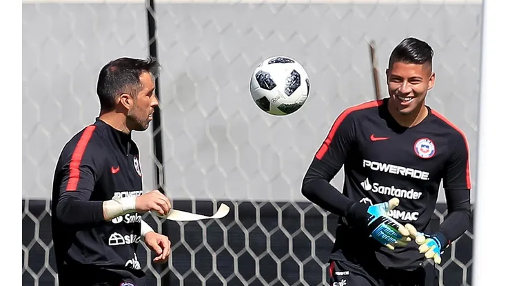 Bravo y Cortés juntos en la selección chilena.