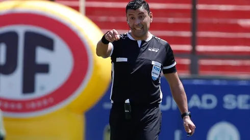 Roberto Tobar arbitrará la Supercopa