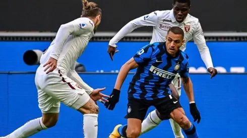 Alexis sería suplente ante "il Toro"