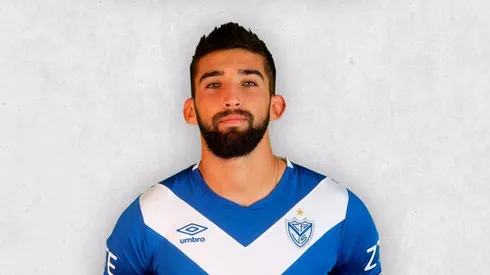 Emiliano Amor se suma a la lista de centrales que sondea Colo Colo.