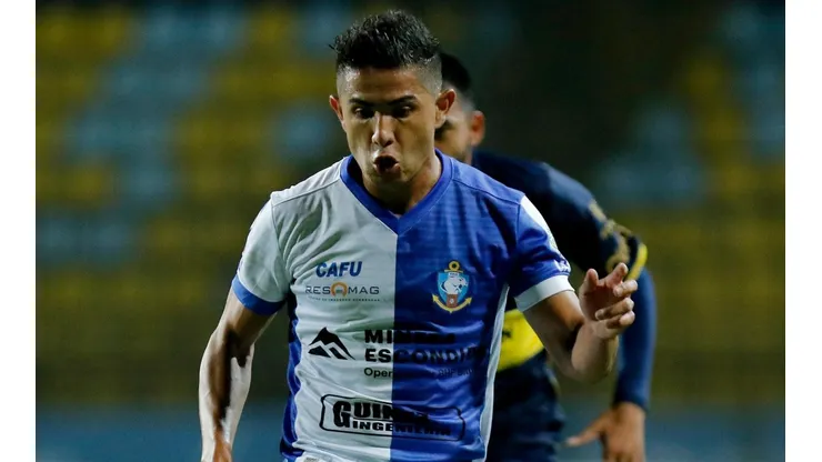 Felipe Flores se quedó sin club.