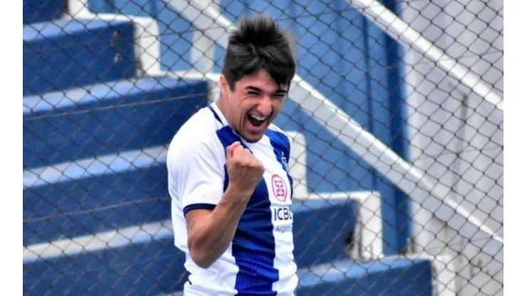 Favio Cabral tiene deseos de arribar a Colo Colo.