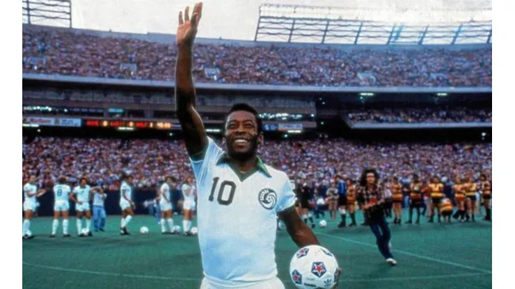 Pelé finalizó su carrera en el New York Cosmos