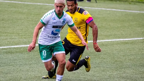 Bustamante jugó 26 partidos y anotó 5 goles en el 2020 con Puerto Montt.