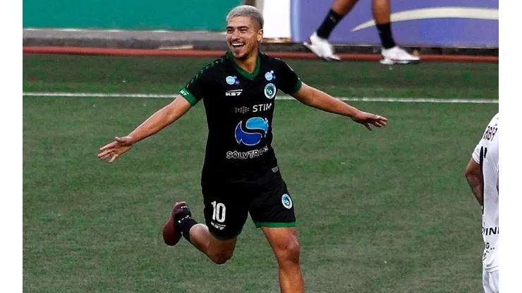 Byron Bustamante jugador de Puerto Montt