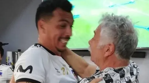 Carlos Caszely lamenta la salida de Esteban Paredes