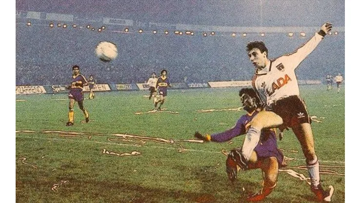 Marcelo Barticciotto al igual que en el 91 entregó una carta al plantel | Foto: archivo