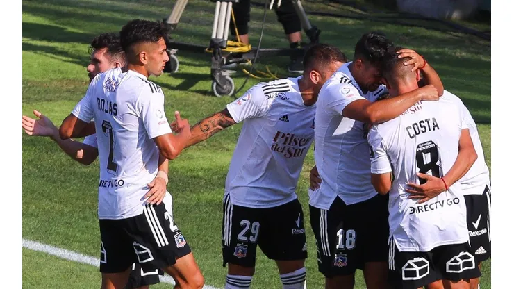 Colo Colo juega desde las 18:00 horas ante Universidad de Concepción.