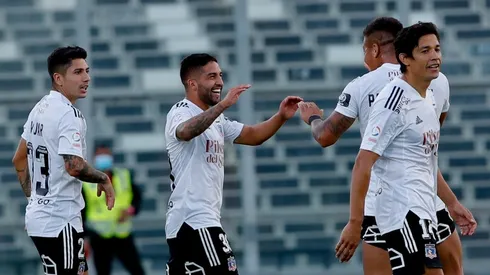 Colo Colo quiere volver a los abrazos para mantenerse en Primera División.