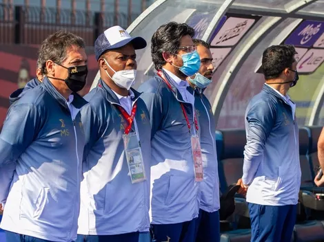 Mario Salas se estrena con derrota y es colista en Egipto