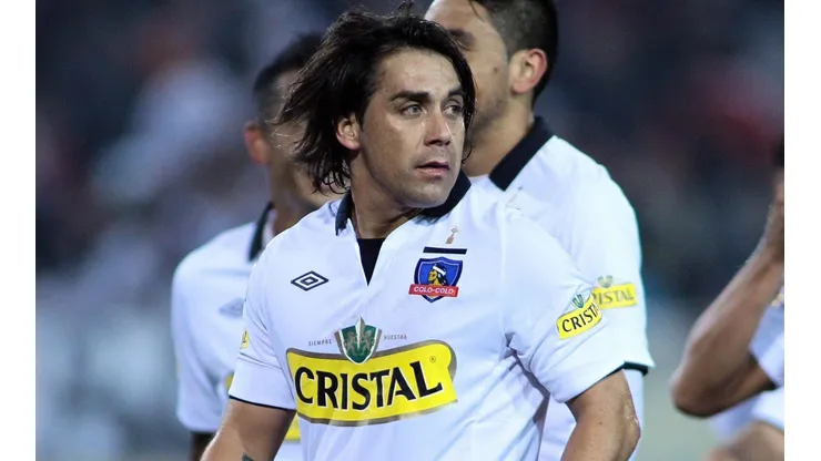 Arturo Sanhueza apuesta por la permanencia de Colo Colo.