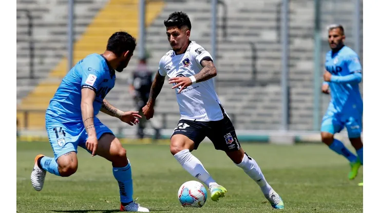 Colo Colo se juega un partido vital ante Iquique en esta lucha por no descender.