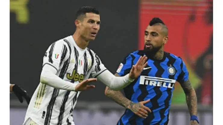 Vidal tuvo varios cruces con Cristiano Ronaldo.