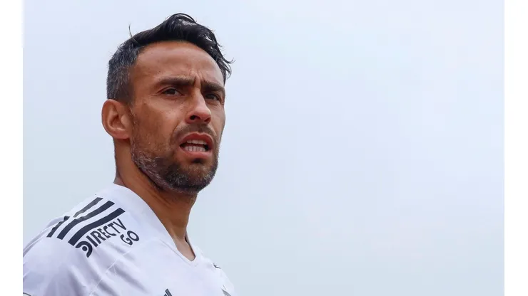 ByN le ganó el gallito legal a Jorge Valdivia.