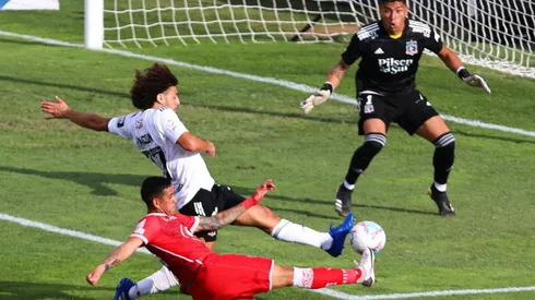 Maximiliano Falcón vive con intensidad cada partido | Foto: Agencia Uno