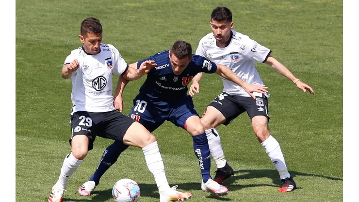 César Fuentes ha conformado una buena dupla con Carmona en el mediocampo.