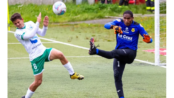 Omar Carabalí tiene que volver a Colo Colo