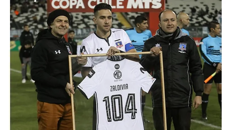 Zaldivia alista su regreso a las canchas