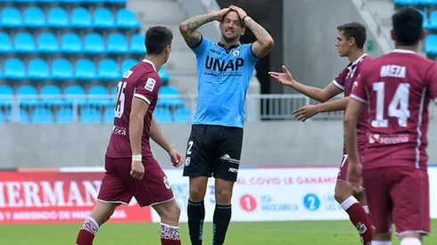 El zaguero se descargó con todo